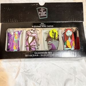 THE NIGHTMARE BEFORE CHRITMAS.DISNEY TIM BURTON'S